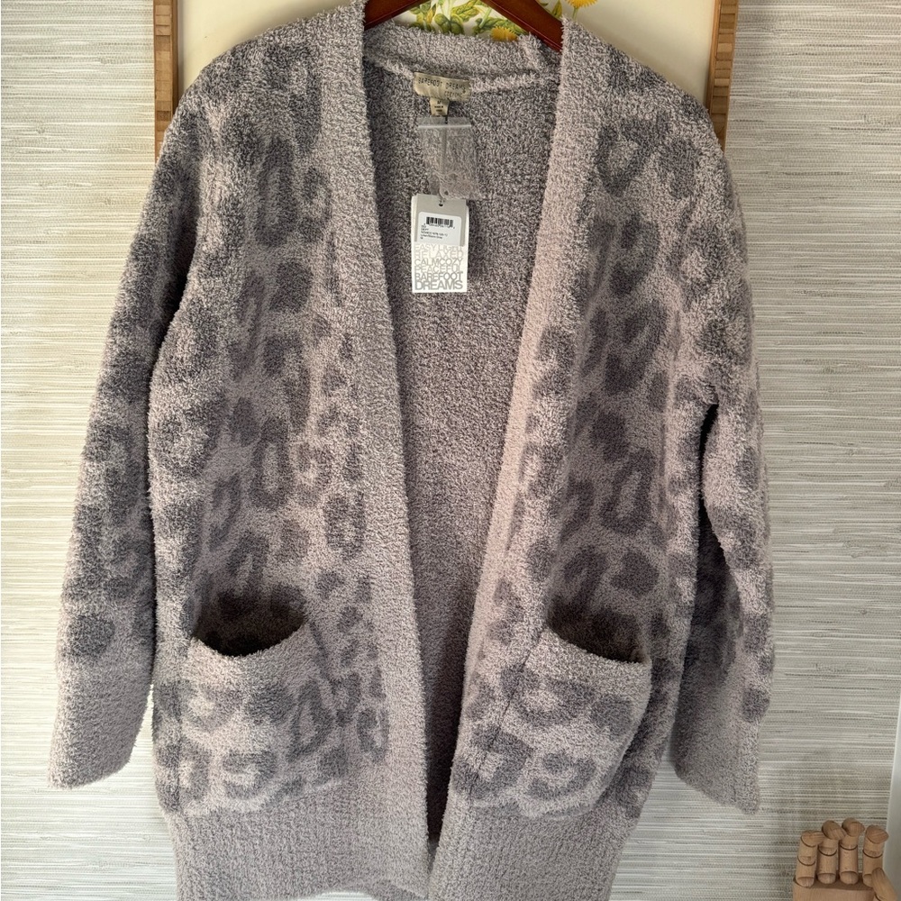 Barefoot Dreams CozyChic Leopard Cardigan Sweater Linen Warm Grey Size M